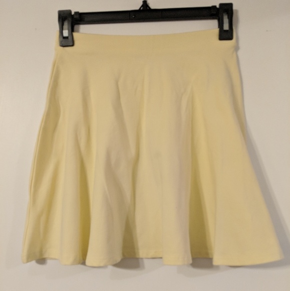 NWOT Skater Skirt - Picture 3 of 3